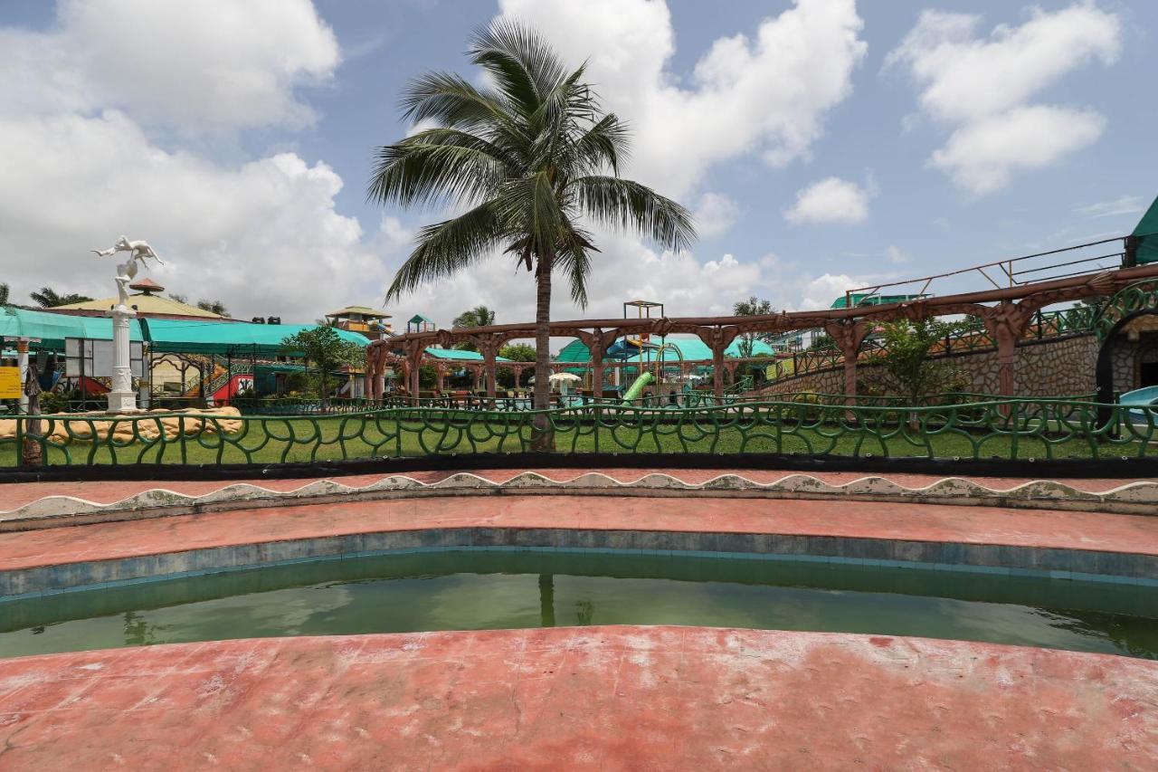Capital O 49279 Chhab Chhaba Chhab Water Fun Park & Resort Damka Buitenkant foto
