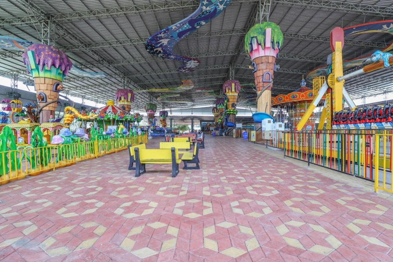Capital O 49279 Chhab Chhaba Chhab Water Fun Park & Resort Damka Buitenkant foto