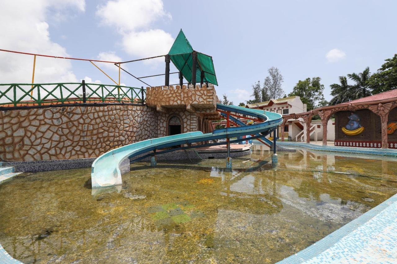 Capital O 49279 Chhab Chhaba Chhab Water Fun Park & Resort Damka Buitenkant foto
